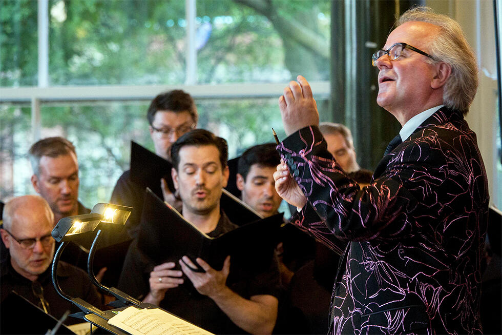 Christopher Bell conducts the Grant Park Chorus at the annual Columbus Park Refectory concert