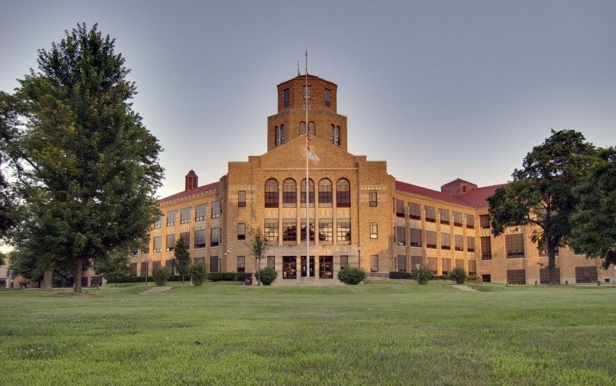 Maine East High School in Park Ridge